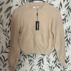 Zeagoo Women's Cream Crew Neck Sweater